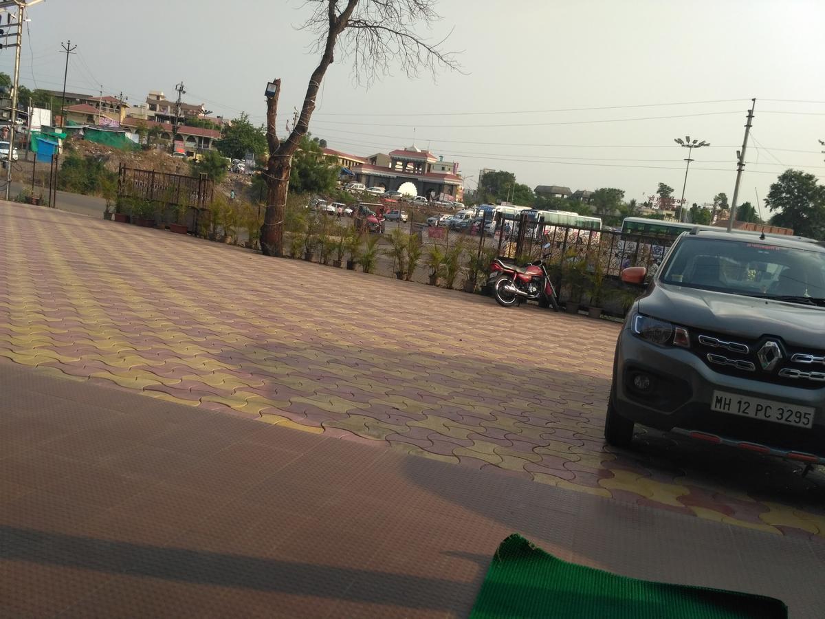 Hotel Morya Garden Ranjangaon Ranjangaon Ganpati Dış mekan fotoğraf
